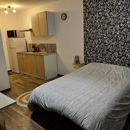 Hébergement de vacances à La Campagne, 5 Minutes De L'autoroute