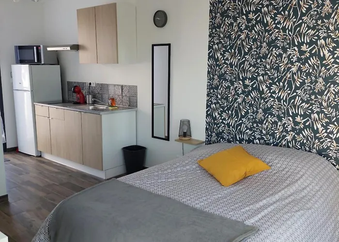 Hébergement de vacances à La Campagne, 5 Minutes De L'autoroute